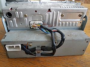 T4R first gen - Add USB/Aux adapter to OEM radio-20180729_200109.jpg