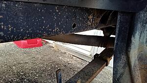 Best options for treating undercarriage rust on my 1990 Pickup?-pf2lwj1.jpg