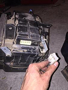Maker Option vs Dealer Option A/C Wiring-iqtlbuw.jpg