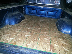1st gen 4Runner wood paneling on interior-hxvxu75.jpg