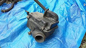 Could use some help identifying some spare parts.-ynhl8gm.jpg
