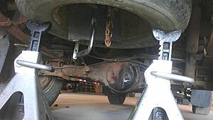 HowTo: Get that spare, out of there!-2blxp.jpg