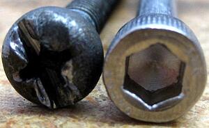 broken thermostat bolt-xxb1c.jpg