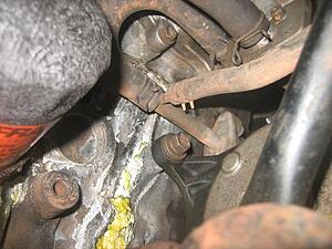 Strange Yellow Wax-Like Mess on Right Side 22RE-xevgj.jpg