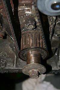 crankshaft notch and crankshaft pulley notch (pics)-e3zwjh.jpg
