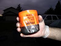 Oil filter damage-- cause?-p1010123-medium-.jpg