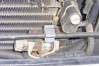 Need help identifying a/c connector behind grill-over-bumper-pic.jpg