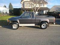 My new Truck... thats really old-86-toyota-efi-4x4-2.jpg