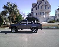 Which bolt triggers the ability to roll up rear window on 1st Gen Runners?-img00400.jpg