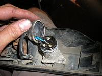 tailgate key and piece.  no key so buy new piece-014.jpg