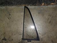 Wondering if 95 runner rear quarter window glass will fit 2000 runner-window.jpg