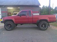 Post Your Pics!!!-toyota-black-rims.jpg
