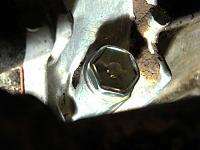 5-Speed Manual Trans Leaking Fluid - Need Advice - Pics Included-111109a.jpg