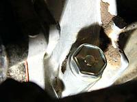 5-Speed Manual Trans Leaking Fluid - Need Advice - Pics Included-111109b.jpg