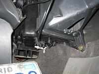 Cold air on Passenger floor-picture-medium-.jpg