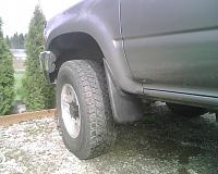 installed front mud flaps (pics)-img00297.jpg