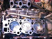 3VZE pistons-0408001552a.jpg