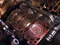 3VZE pistons-0408001557.jpg