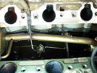 mystery oil leak-copy-toy-oil-stain-left-bank-junction.jpg
