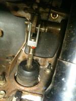 Slave Cylinder Over Extends - What's Wrong?-img_0223s.jpg