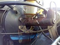 Leaking master cylinder -- best replacement?-2013-02-23-12.14.23.jpg