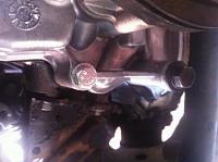 22RE timing chain pictures - how bad is this?-bolts-too-long.jpg