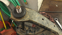 Help.... Replacing upper control arm bushings-forumrunner_20130910_223132.png