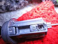 Steering wheel/ignition key locked-dsc08447.jpg