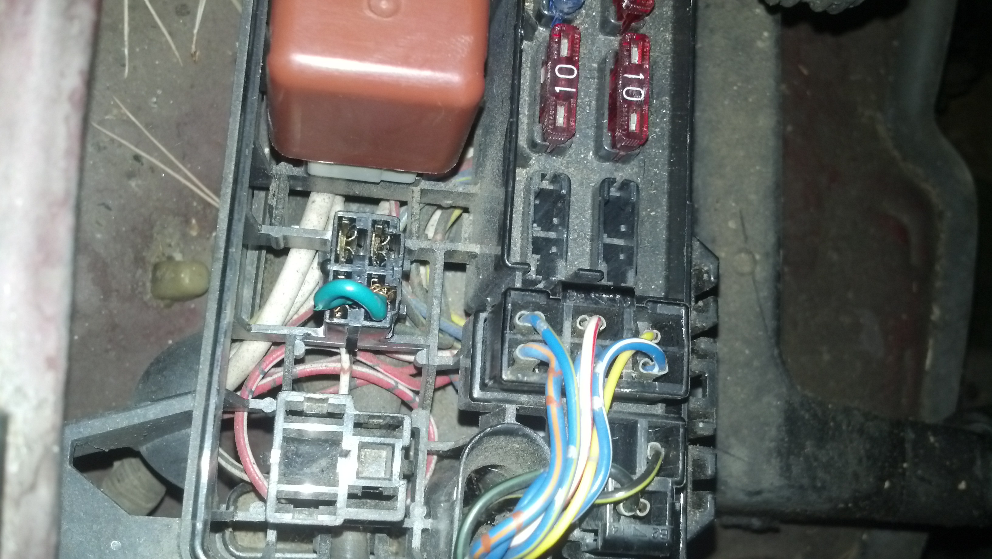 fuel pump relay not working - YotaTech Forums lexus is300 fuse diagram 