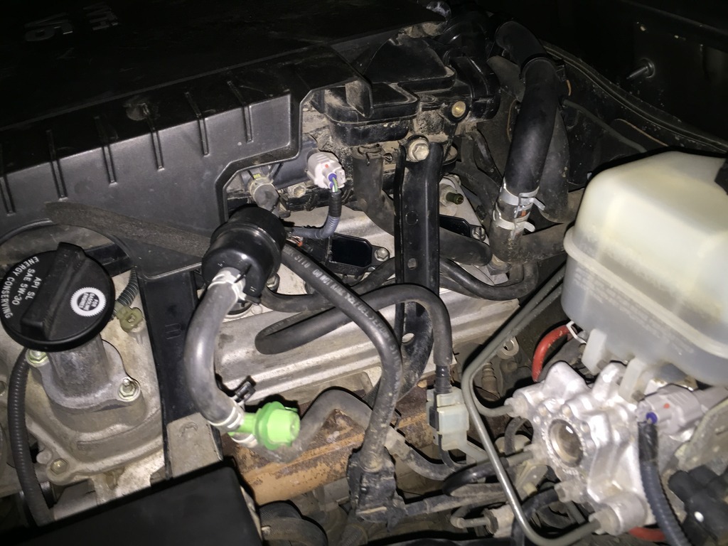 PCV Valve Location and Swap - 4th Gen 4Runner - YotaTech Forums