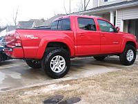 2005 Tacoma lifted, finally...-3-19002resized.jpg