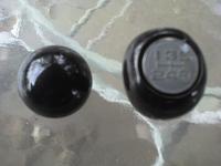 84-88 p/u oem stereo and shifter knob-photo_120112_001-1-.jpg