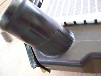 plastic radiator oulet rough mold,mold line off-002.jpg