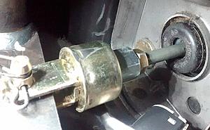 Need gentle advice on ADJUSTING clutch pedal bolt please-bolt2.jpg