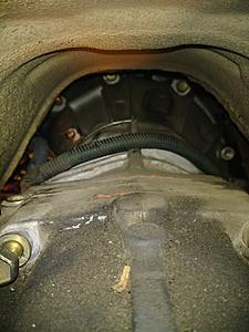 Replacing the clutch - I am stuck at the starter motor - where are the 14mm bolts?-clutch05.jpg
