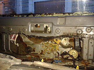 `93 4Runner Hatch Problem-nrt3s.jpg