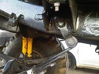 New Owner in Aruba: Very Stiff Suspension, need suggestions, lots of questions-front-hilux2.jpg