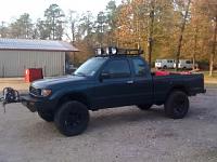 pick up - tacoma roof racks got em - show em-img_0262-1.jpg