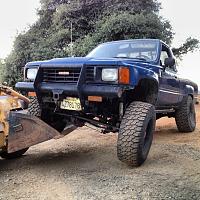 1985 toyota pickup-image-569459754.jpg