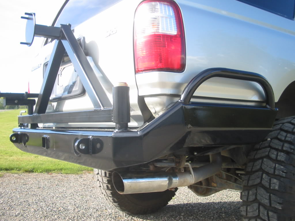 Name:  rear2001.jpg
Views: 3969
Size:  120.0 KB