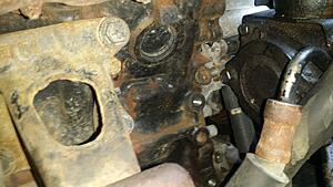 Broken P/S mount on block-i32oafi.jpg