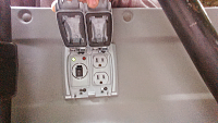86 4Runner Install Invertor into cargo space-forumrunner_20150127_183948.png