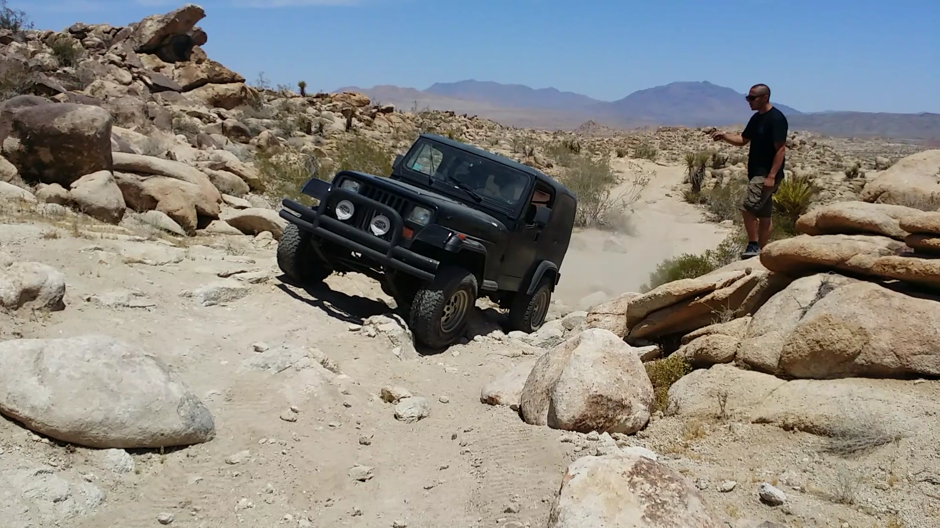 Name: Screenshot_2014-06-13-00-09-51.png
Views: 101
Size: 2.69 MB