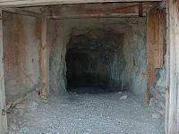 Mine Hunting in the Mojave Desert, Ca.-mojvbonkingmine06.jpg