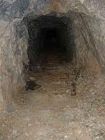 Mine Hunting in the Mojave Desert, Ca.-mojvnonamemine10.jpg