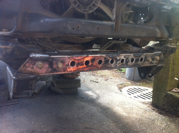 Name:  Solid_Axle_Swap_38_zps94697a09.jpg
Views: 156
Size:  110.4 KB