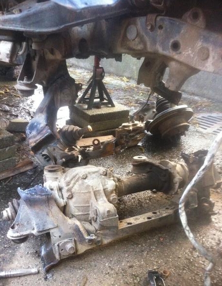 Name:  Solid_Axle_Swap_26_zps92f3454a.jpg
Views: 193
Size:  228.5 KB