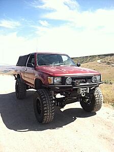 1987 Toyota 4Runner SAS-wtnghnc.jpg