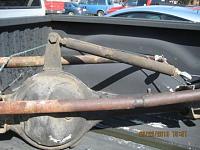 What is this bracket and can I cut it off?-axle1.jpg