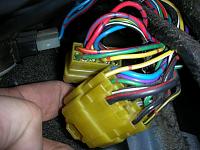 help to identify plugs(wiring)-dscn2358.jpg
